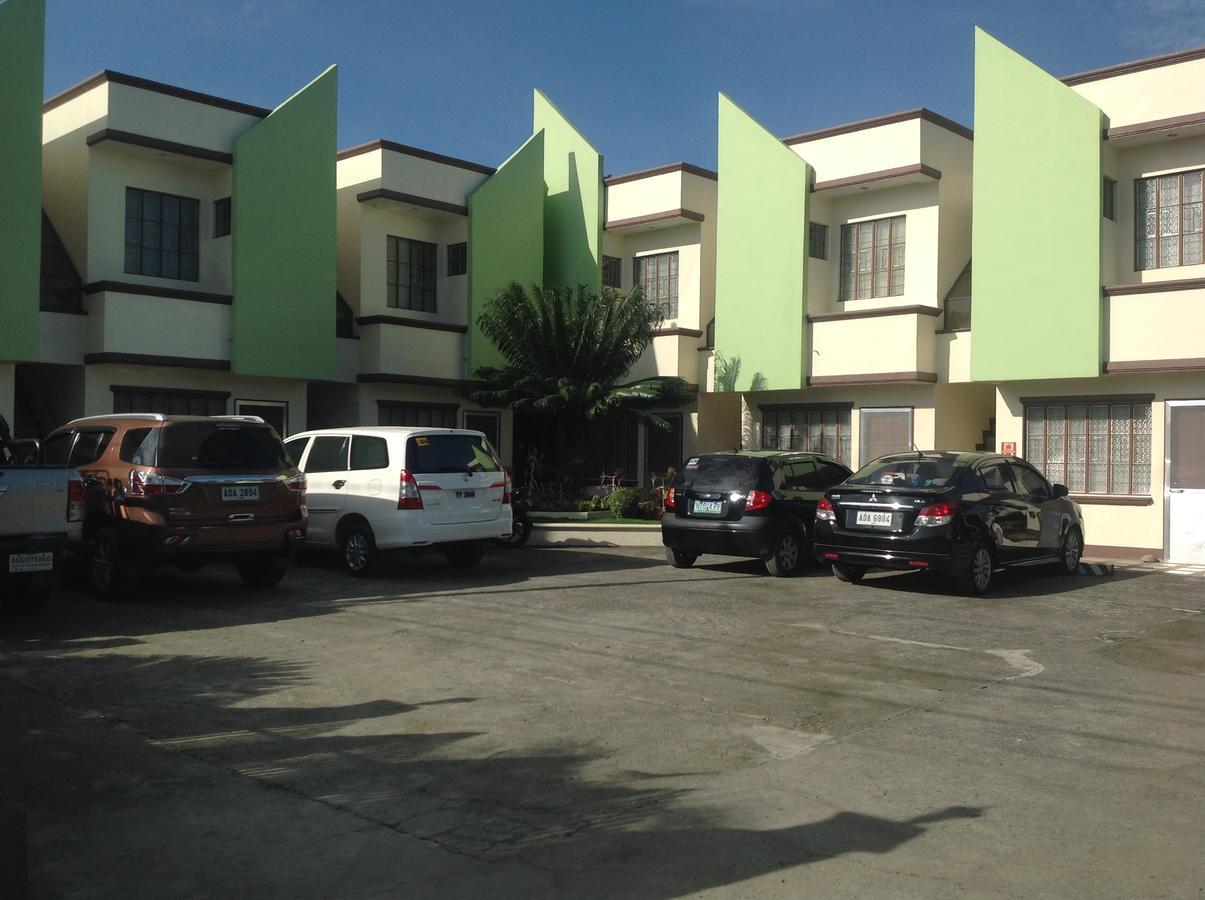Danel Pensionne House Tacloban Buitenkant foto