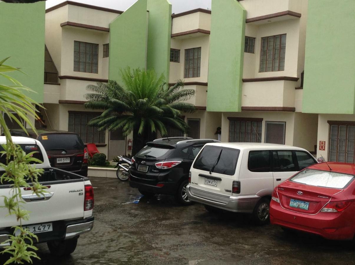 Danel Pensionne House Tacloban Buitenkant foto