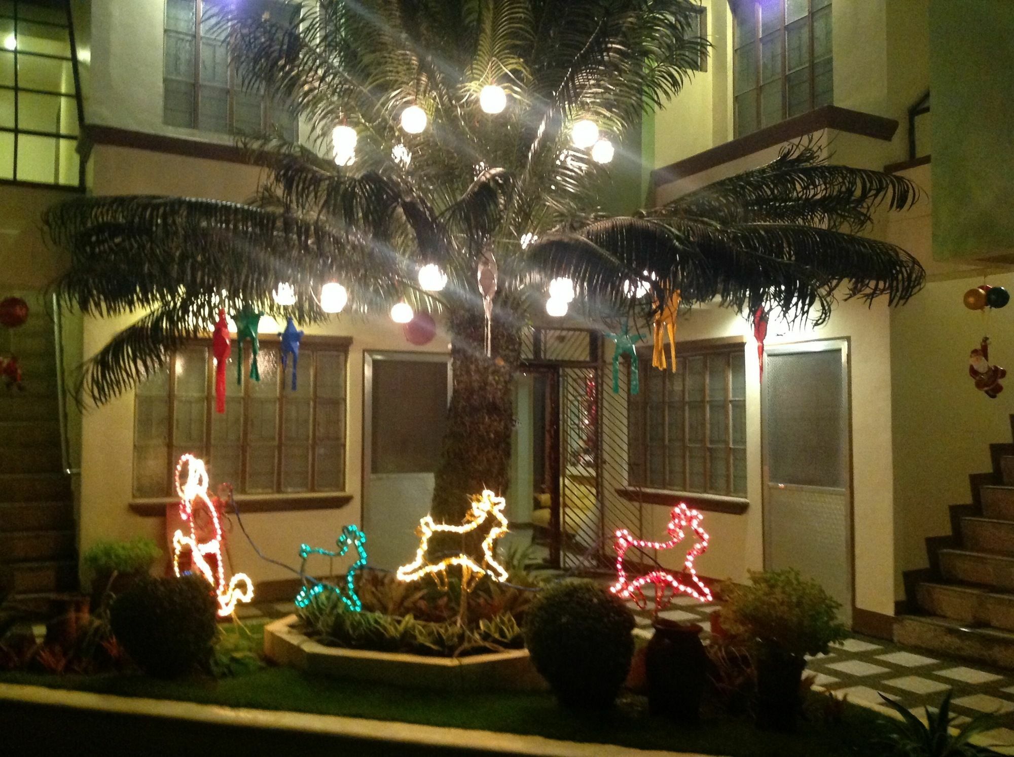 Danel Pensionne House Tacloban Buitenkant foto